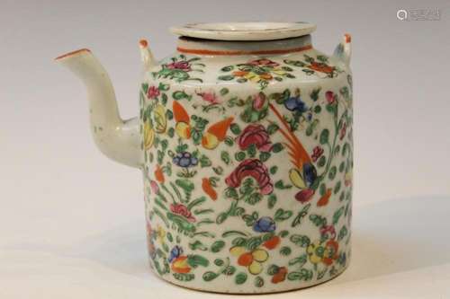 Chinese Rose Medallion Porcelain Teapot