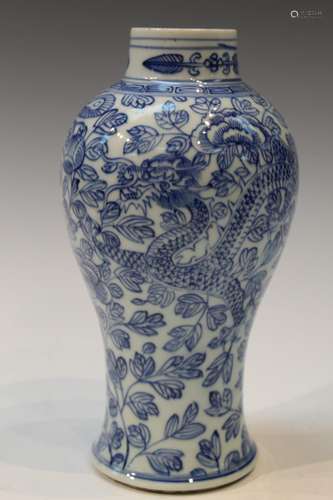 Chinese Blue and White Porcelain Vase