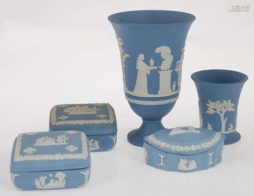 Set of five Wedgwood pieces