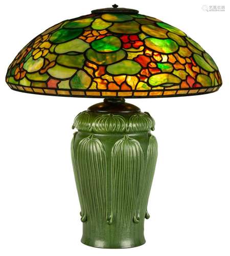 Contemporary Style of Tiffany Studios Nasturtium Lamp