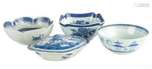 Three Chinese Canton Bowls & Covered Dish