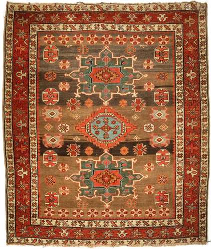 Karajan Heriz Oriental Rug