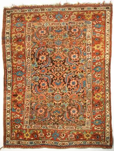 Heriz Oriental Rug