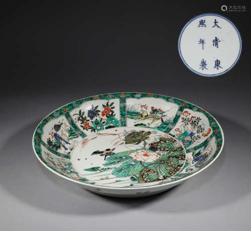 Colorful flower and bird pattern plate in Qing Dynasty