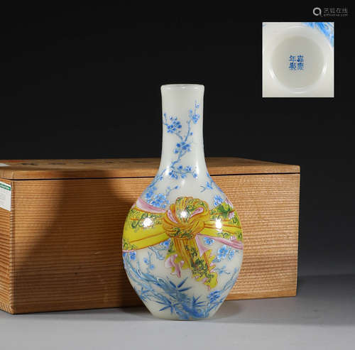 In the Qing Dynasty, materials and utensils were colored and...