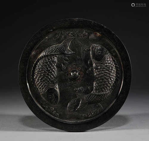 Ancient China, bronze Pisces mirror