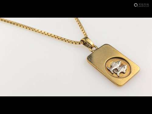 8 kt gold pendant 'zodiac sign pisces'