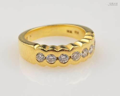 18 kt gold ring with brilliants,