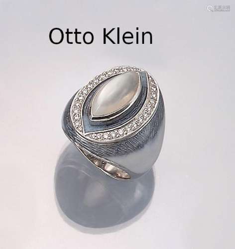 OTTO KLEIN 18 kt gold ring with brilliants, moonstone and en...