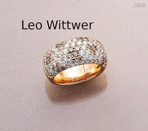 18 kt gold LEO WITTWER ring with brilliants