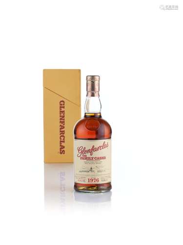 Glenfarclas Family Casks-1976-30 year old-#3111