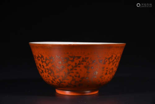清中期 珊瑚红釉描金缠枝花卉纹盖碗