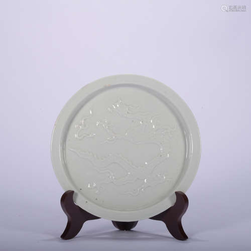 A white glazed dish,Qing Dynasty