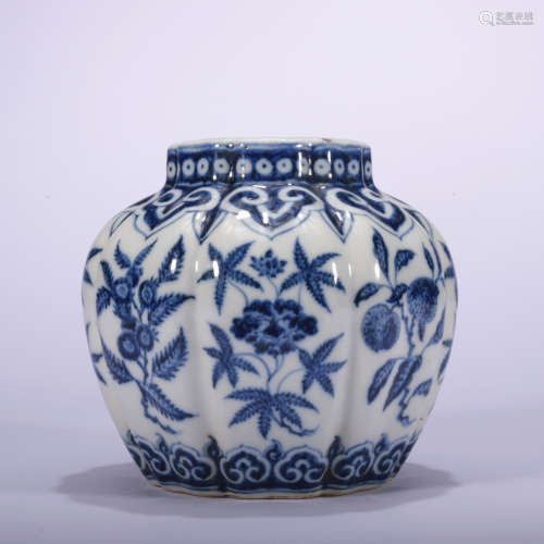 A blue and white 'floral' jar,Ming Dynasty