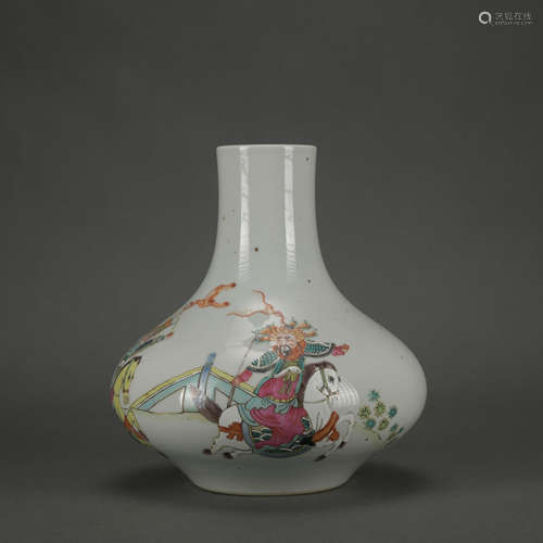 A Wu cai 'figure' vase,Qing Dynasty