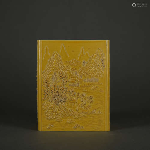 A yellow glazed 'landscape' pen container,Qing Dynasty