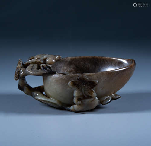 Ming Dynasty - Peach shaped jade cup