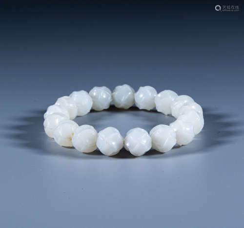 Hetian white jade hand string from the Qing Dynasty