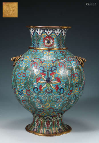 Qing Dynasty - Cloisonne [passion flower] vase