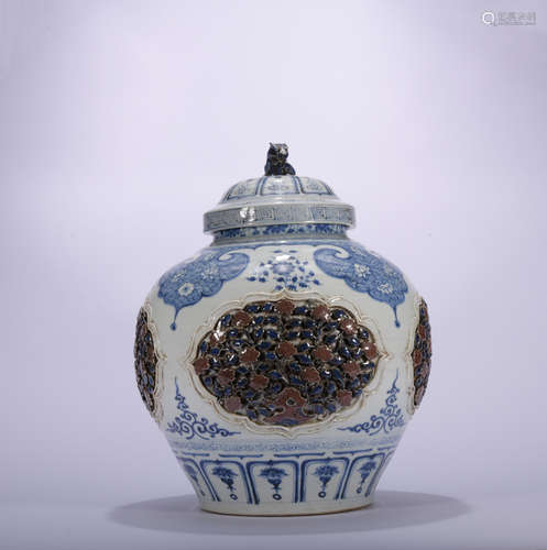 A blue and white jar and cover,Ming Dynasty