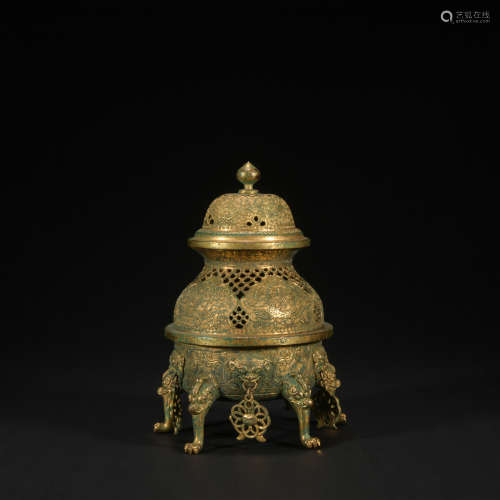 A gilt-bronze censer,Qing Dynasty