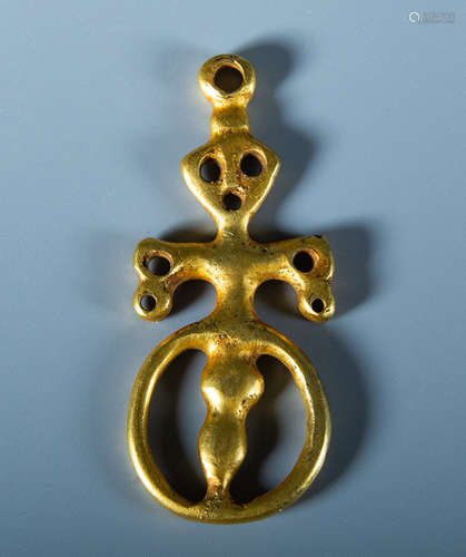 12th century - Erdos culture, pure gold ornaments