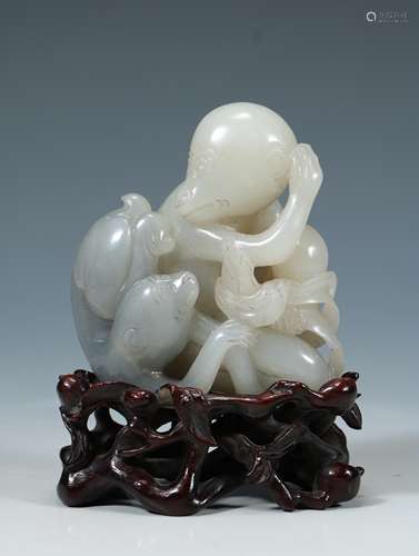 Qing Dynasty - Hetian jade decorations