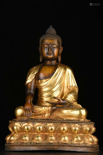 超大尺寸铜鎏金释迦摩尼佛造像