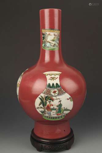 A RED GLAZED, FAMILLE VERTE GLOBULAR SHAPE VASE