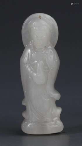A FINELY GUAN YIN CARVING PALE CELADON JADE