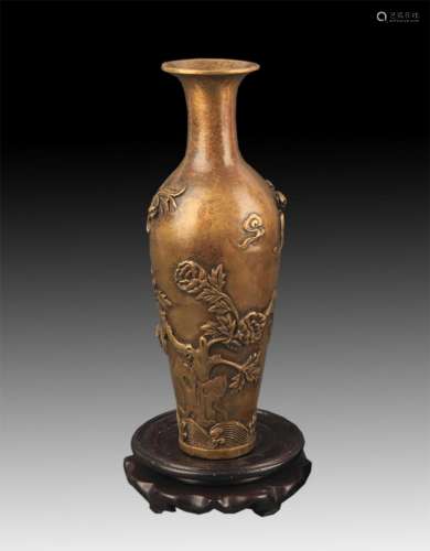 A PEONY FLOWER CARVING BRONZE VASE