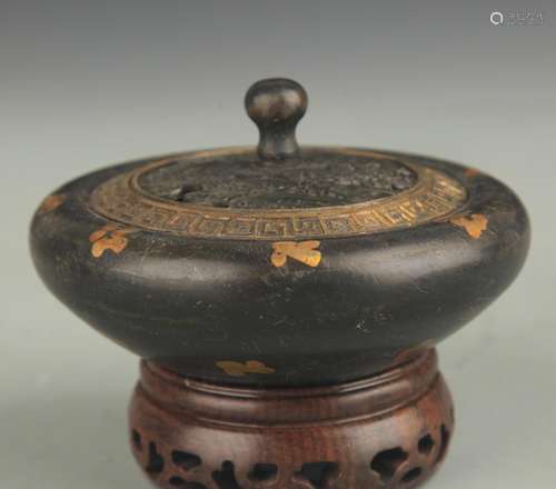 A BRONZE SPRINKLE GOLD AROMATHERAPY BURNER