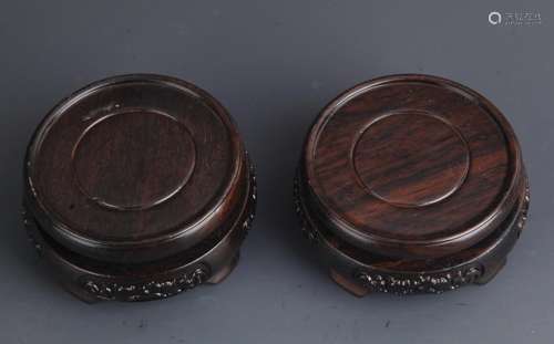 PAIR OF FINELY CARVED HUA LI MU WOODEN BASE