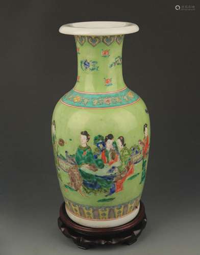 A TURQUOISE GROUND, YELLOW GLAZE FAMILLE ROSE VASE