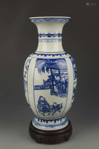 A BLUE AND WHITE CHARACTER PAINTED VASE