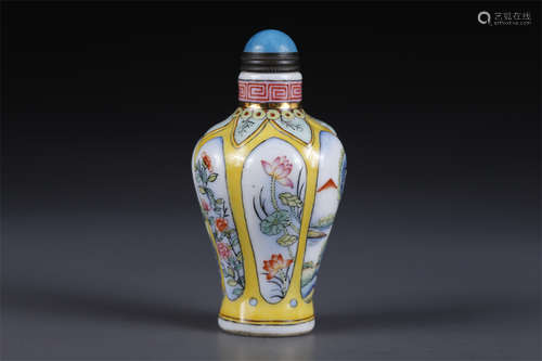 An Enameled Porcelain Snuff Bottle.