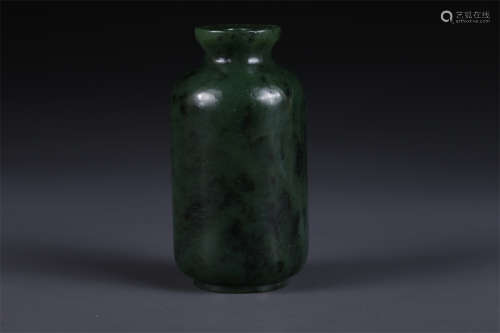 A Hetian Jasper Snuff Bottle.