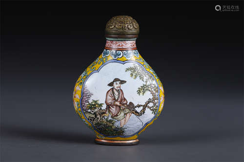 An Enameled Copper Snuff Bottle.