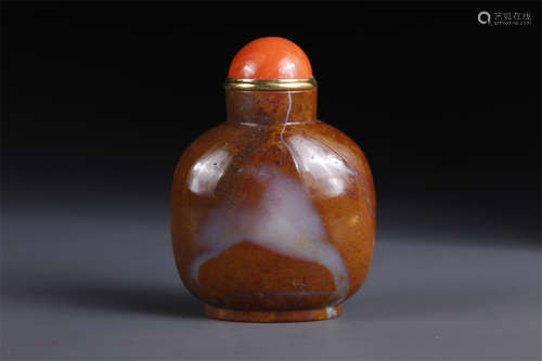 An Agate Snuff Bottle.