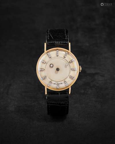 LECOULTRE & VACHERON CONSTANTIN. RARE MONTRE BRACELET EN OR ...