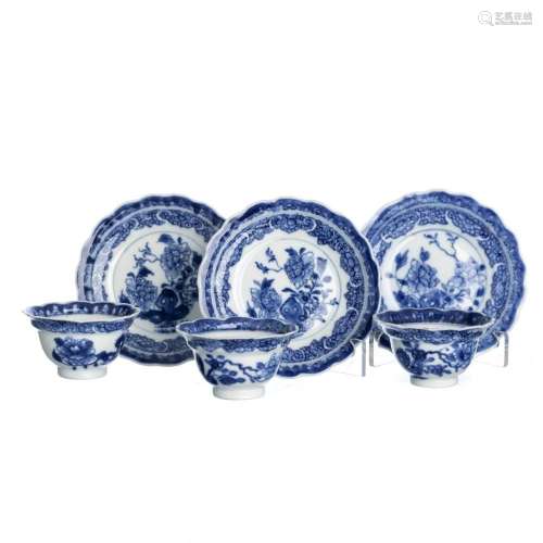 Three Chinese porcelain cups and saucers, Qianlong