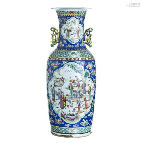 Chinese porcelain 'figures' vase, Tongzhi