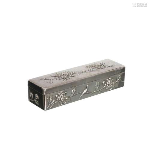 Chinese 'peonies' box in silver