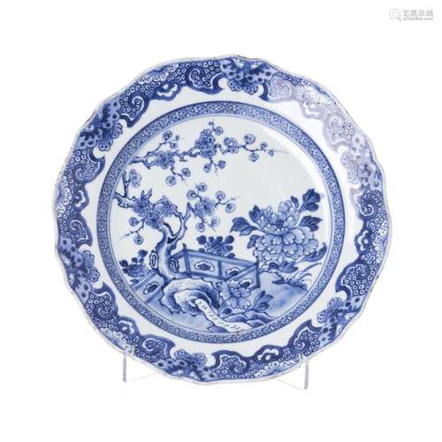 Chinese porcelain 'garden' plate, Qianlong