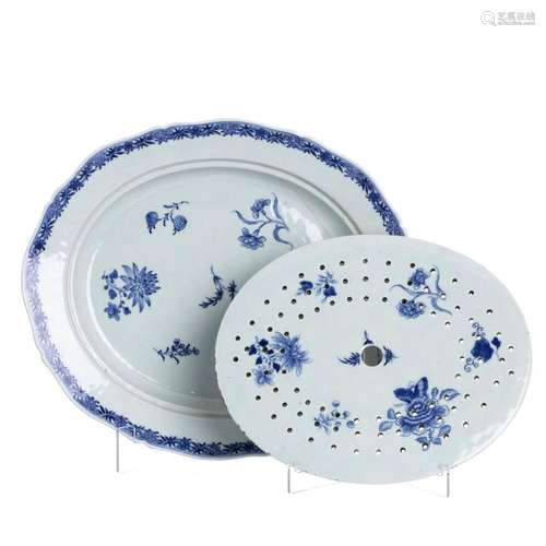 Chinese porcelain fish platter, Qianlong