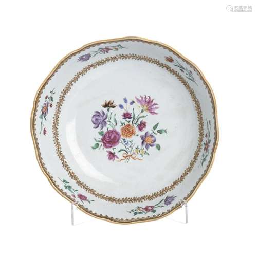 Chinese porcelain salad bowl, Qianlong