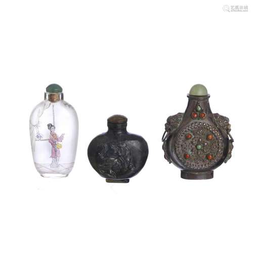 Three Chinese snuff bottles