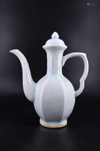 Song Porcelain Qingzi Teapot with Lid