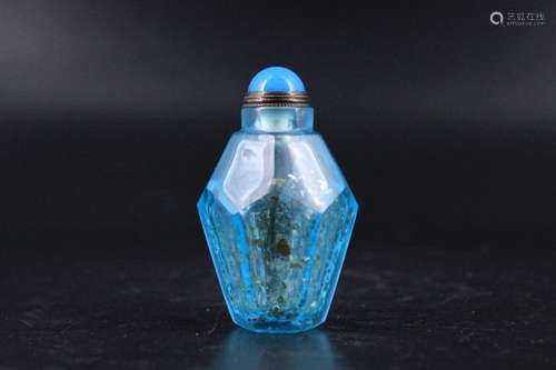 Old Chinese Snuff Bottle with Lid