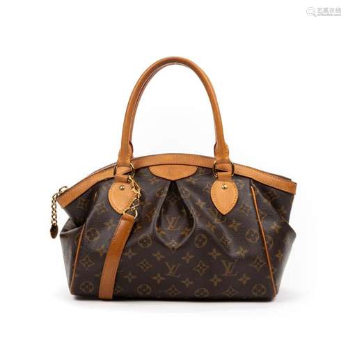 LOUIS VUITTON - SAC modèle "Tivoli" en toile monog...